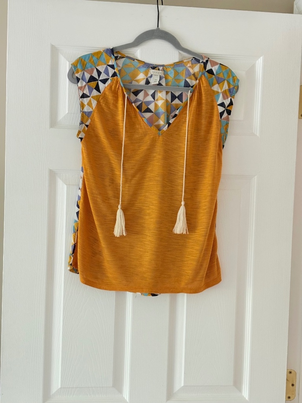 Hinge Mustard Print Top